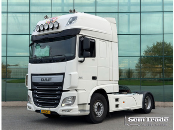 وحدة جر DAF XF 460