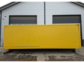 شاحنة مقفلة MAN TGL