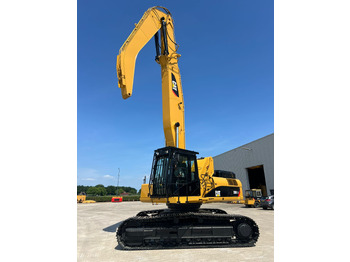 معالج النفايات CATERPILLAR 330D MH: صورة 3