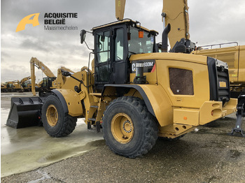 اللودر بعجل CATERPILLAR 930M