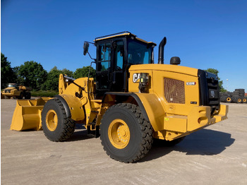 اللودر بعجل CATERPILLAR 938M