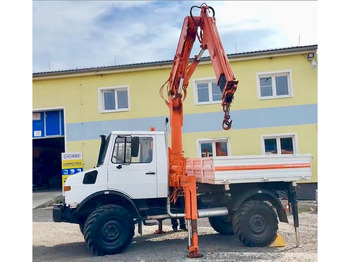 شاحنة قلاب UNIMOG