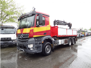 شاحنات مسطحة MERCEDES-BENZ Arocs 2545