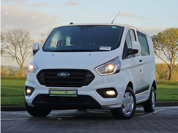 فان المدمجة FORD Transit