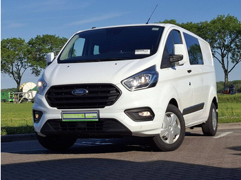 فان المدمجة FORD Transit