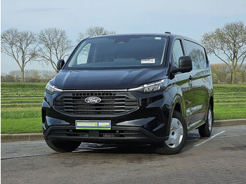فان المدمجة FORD Transit