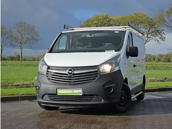 فان المدمجة OPEL Vivaro