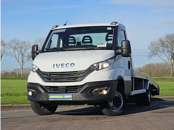 شاحنة التوصيل IVECO Daily 35c18