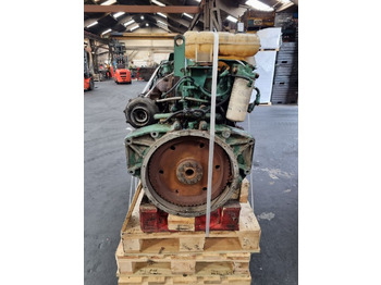 محرك - شاحنة Volvo  D6B Engine (Truck): صورة 2 محرك - شاحنة Volvo  D6B Engine (Truck): صورة 2