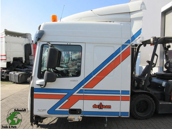 الكابينة والداخلية DAF XF