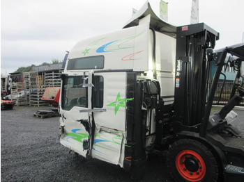 الكابينة والداخلية - شاحنة MAN MAN 18.480 CABINE VOOR ONDERDELEN DONOR EURO 5: صورة 4 الكابينة والداخلية - شاحنة MAN MAN 18.480 CABINE VOOR ONDERDELEN DONOR EURO 5: صورة 4