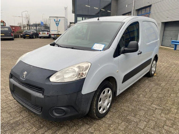 فان المدمجة PEUGEOT Partner