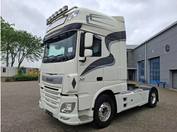 وحدة جر DAF XF 106 460
