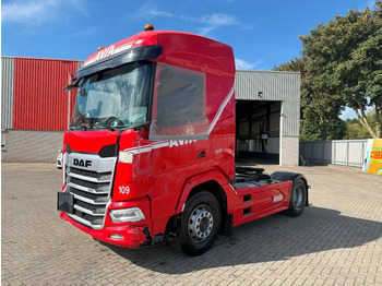 وحدة جر DAF XF 450