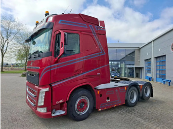 وحدة جر VOLVO FH