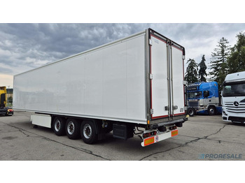 نصف مقطورة مُبرِّدة KRONE COOL LINER SD mrazírenský - MULTITEMP - dělící stěna + agregát CARRIER VECTOR 1950 Mt: صورة 3 نصف مقطورة مُبرِّدة KRONE COOL LINER SD mrazírenský - MULTITEMP - dělící stěna + agregát CARRIER VECTOR 1950 Mt: صورة 3