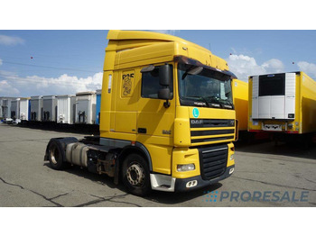 وحدة جر DAF XF 105 410