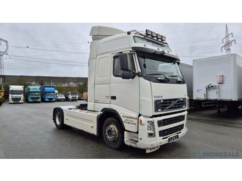 وحدة جر VOLVO FH13 440