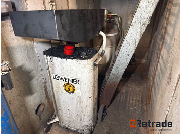 معدات صناعية