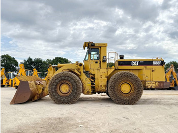 اللودر بعجل CATERPILLAR 988F