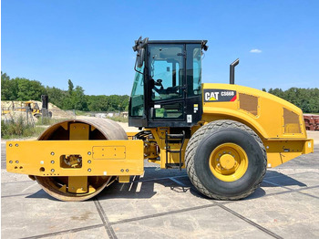 مدحلة CATERPILLAR CS66B