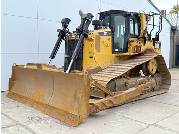 جرافة CATERPILLAR D6T