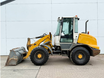 اللودر بعجل LIEBHERR L 509