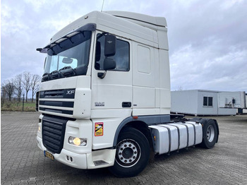وحدة جر DAF XF 105 410