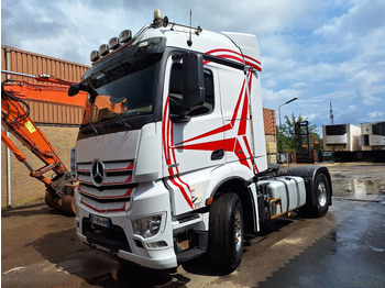 وحدة جر MERCEDES-BENZ Actros 1851
