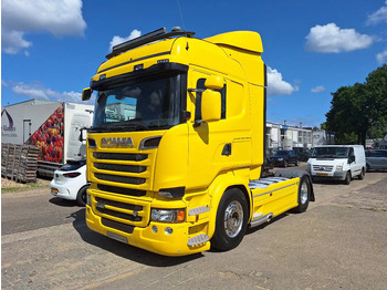 وحدة جر SCANIA R 580
