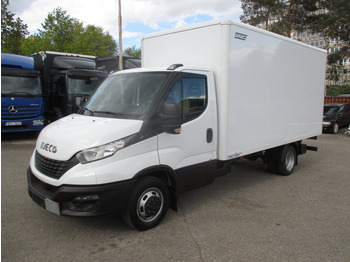 شاحنة مغلقة الصندوق IVECO Daily 35c16