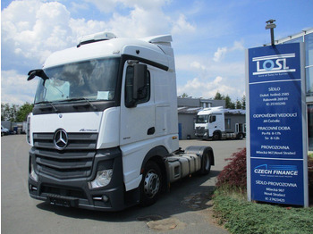 وحدة جر MERCEDES-BENZ Actros 1845