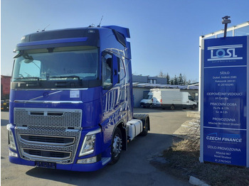 وحدة جر VOLVO FH 500