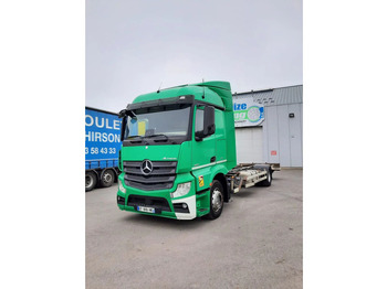 شاحنة هيكل كابينة MERCEDES-BENZ Actros 1836