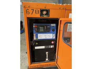 مجموعة المولدات SDMO J66: صورة 4
