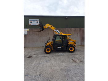 رافعة تلسكوبية 2021 JCB 525-60: صورة 3
