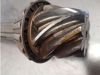 نقل الحركة - جرار Case David Brown 1594 Hydro Pinion Bevel Shaft K965821, 951918: صورة 4 نقل الحركة - جرار Case David Brown 1594 Hydro Pinion Bevel Shaft K965821, 951918: صورة 4