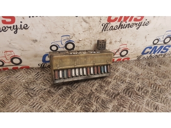 فيوز - جرافة حفار Fermec 760 Fuse Box: صورة 5