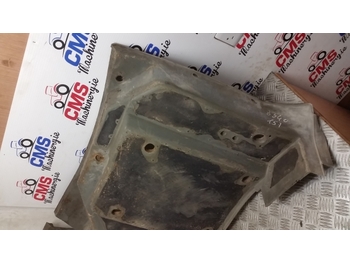 الكابينة والداخلية - جرار Ford 40 Series 5640, 6640, 7840, 8340 Cab Floor Rear Mat E9nn94130n23bh: صورة 3