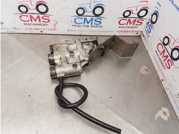 نظام الهيدروليك - جرار Ford Tw, Ts, 40, 10, 7840 Series Hydraulic Spool Coupling E9nnr963ab , 87382001: صورة 3