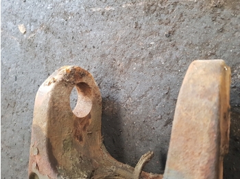 المحور و قطع الغيار - جرار Landini Blizzard Massey Ferguson Front Axle Ng200cd Beam 3426701m95, 3426704r5: صورة 4 المحور و قطع الغيار - جرار Landini Blizzard Massey Ferguson Front Axle Ng200cd Beam 3426701m95, 3426704r5: صورة 4