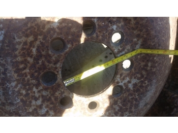 عجلات - جرار Massey Ferguson 135 Rear Wheel And Tyre 12.4/11-28. 1please Check By The Photos: صورة 4