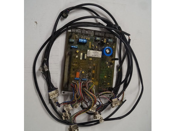 وحدة تحكم الكتروني JUNGHEINRICH