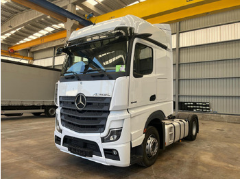 وحدة جر MERCEDES-BENZ Actros 1845