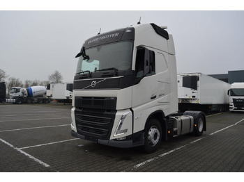 وحدة جر VOLVO FH 460