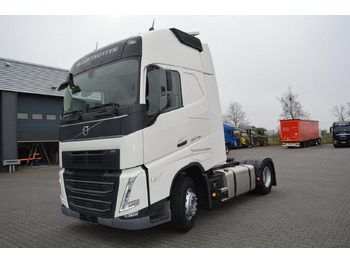 وحدة جر VOLVO FH 460