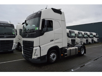 وحدة جر VOLVO FH 460