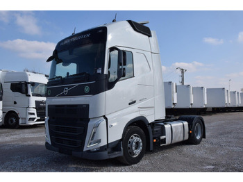 وحدة جر VOLVO FH 460
