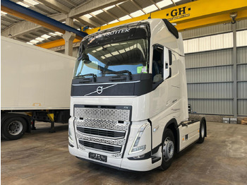 وحدة جر VOLVO FH 460