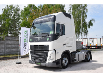 وحدة جر VOLVO FH 500